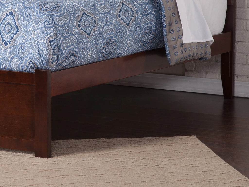 King Solid Wood Platform Bed with Footboard and Twin XL Trundle in Walnut U5774
