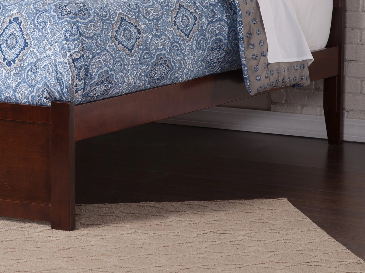 King Solid Wood Platform Bed with Footboard and Twin XL Trundle in Walnut U5774