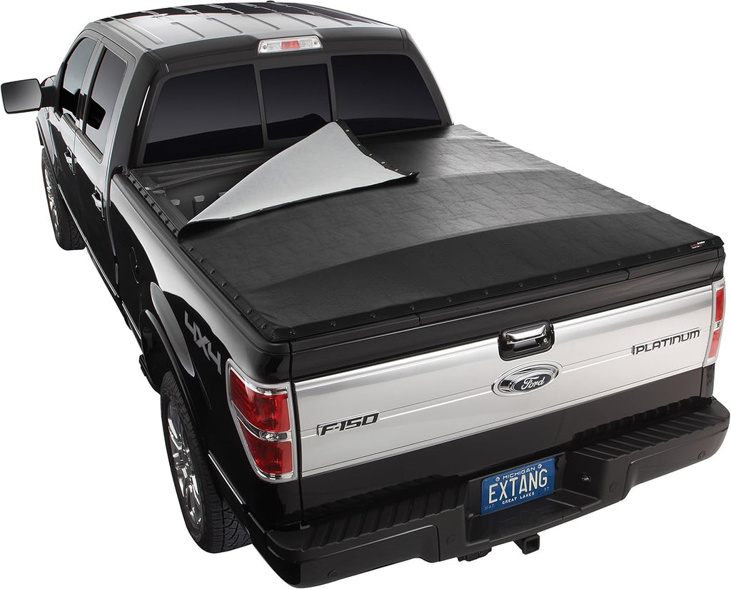 Blackmax Truck Bed Tonneau Cover M381065