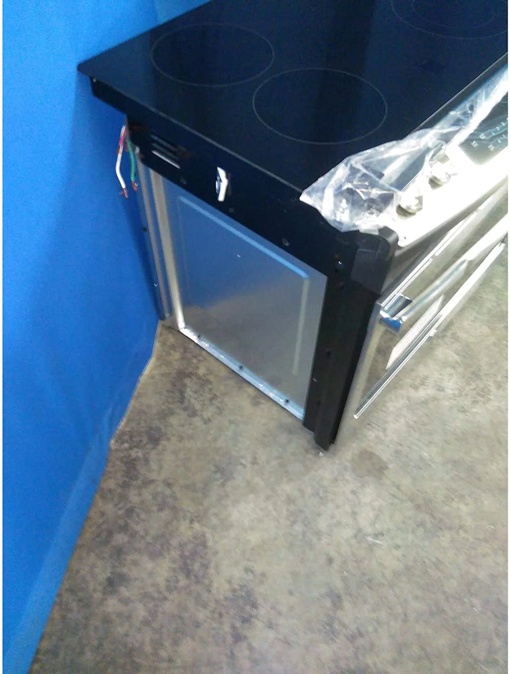 4.4 Cu.Ft. Stainless 4 Burner Electric Range K612057