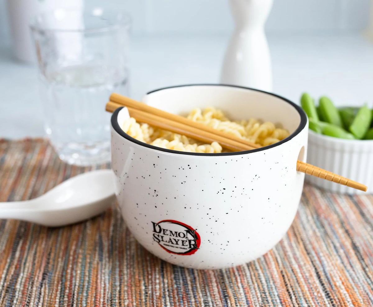 Japanese Dinnerware Set 16-Ounce Ramen Bowl Chopsticks G44727