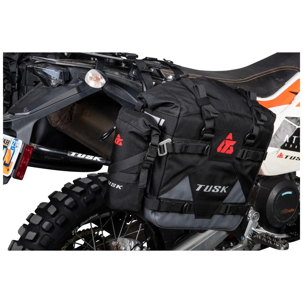 Black/Grey Pannier Racks with Pannier Bags and Bottle Holders A533911