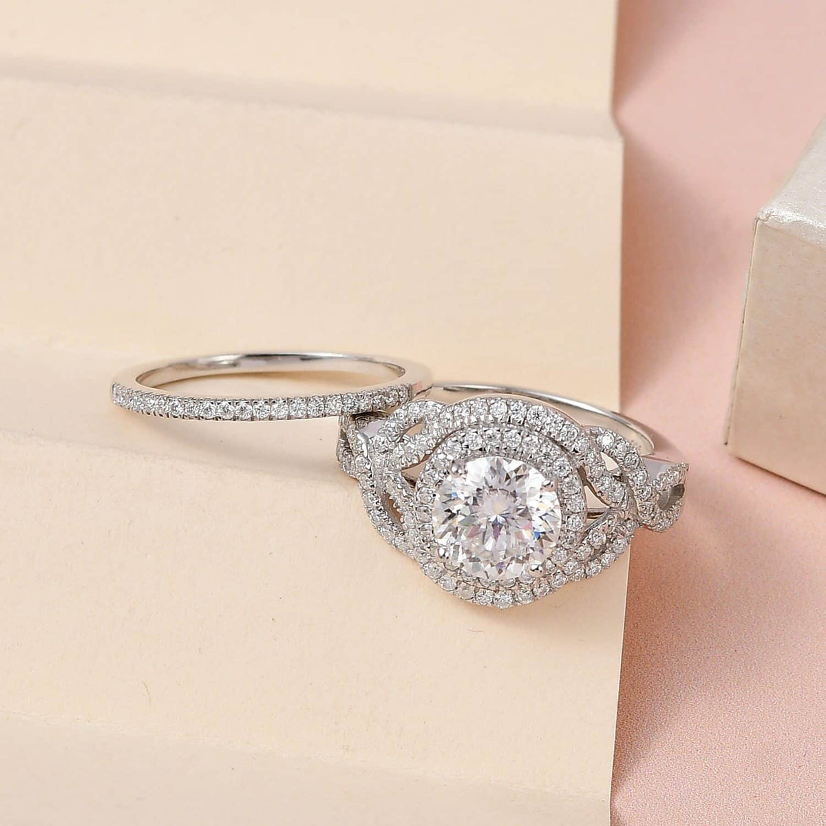 Moissanite Round 925 Sterling Silver Platinum Plated Stackable Ring Size 7 Ct 2.46 P43808