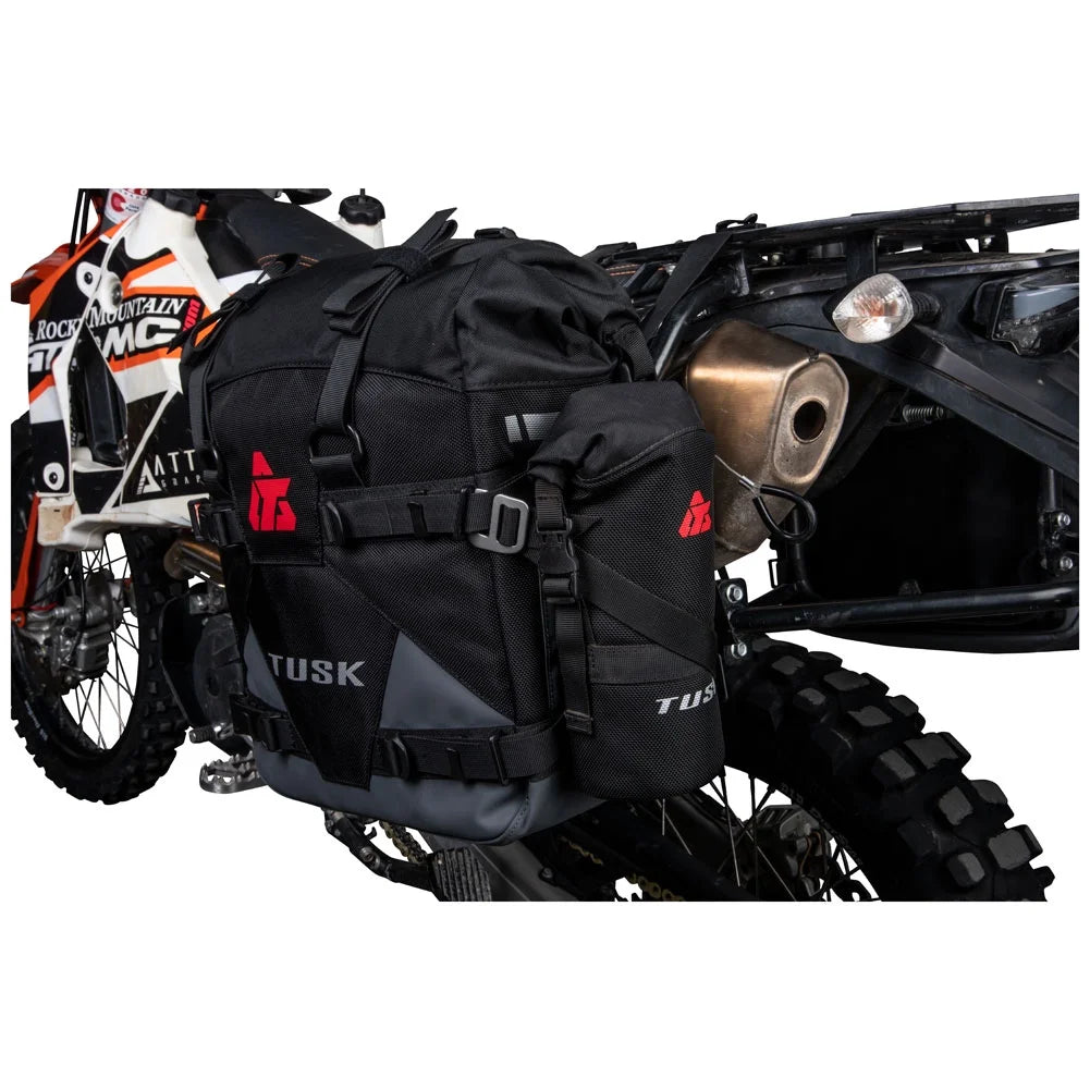 Black/Grey Pannier Racks with Pannier Bags and Bottle Holders A533911