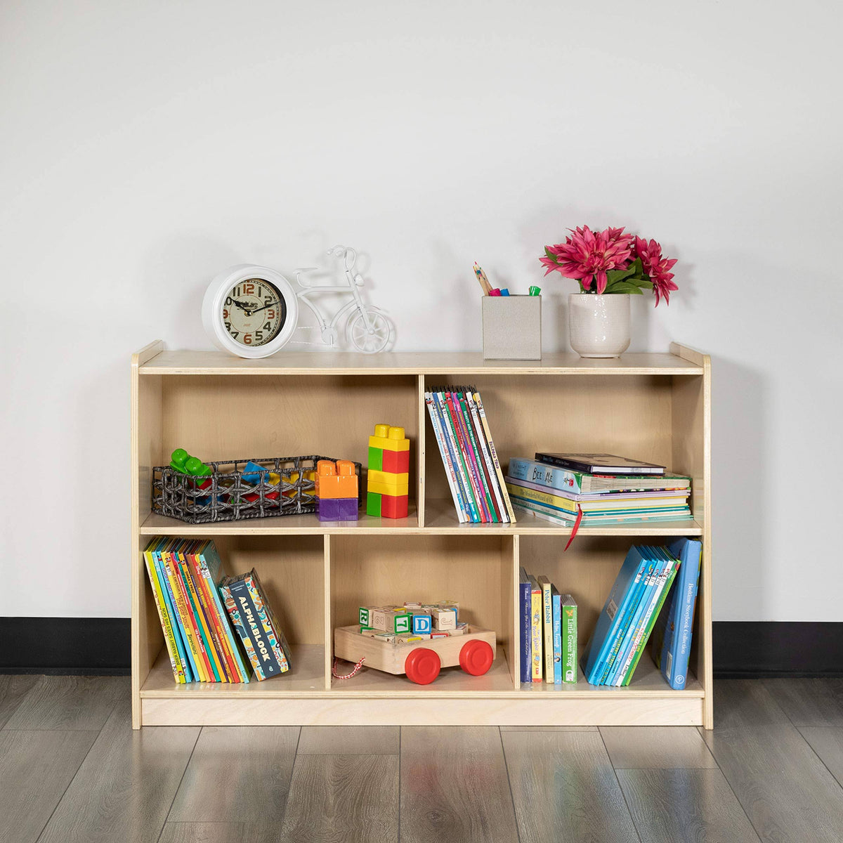 Wooden 5 Section School Classroom Storage Cabinet A646