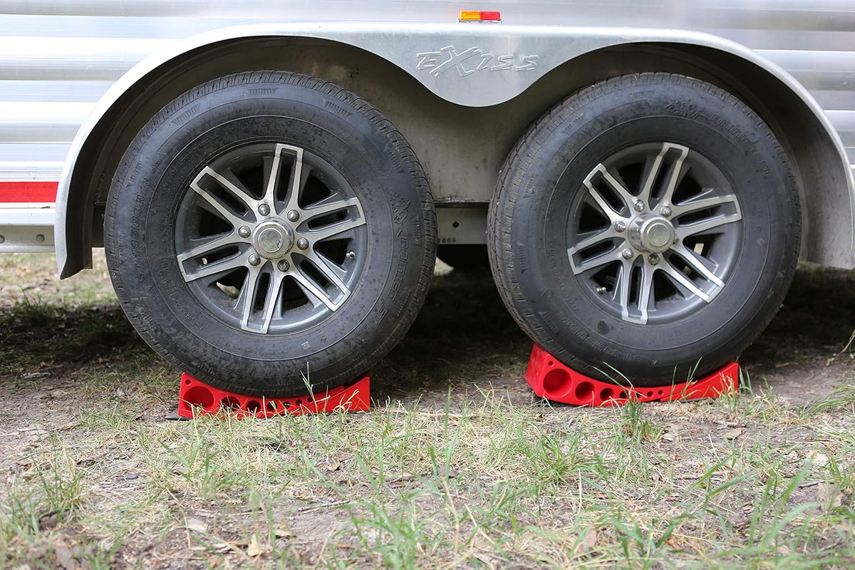Single Camper Leveler Block with Rubber Mat P15221