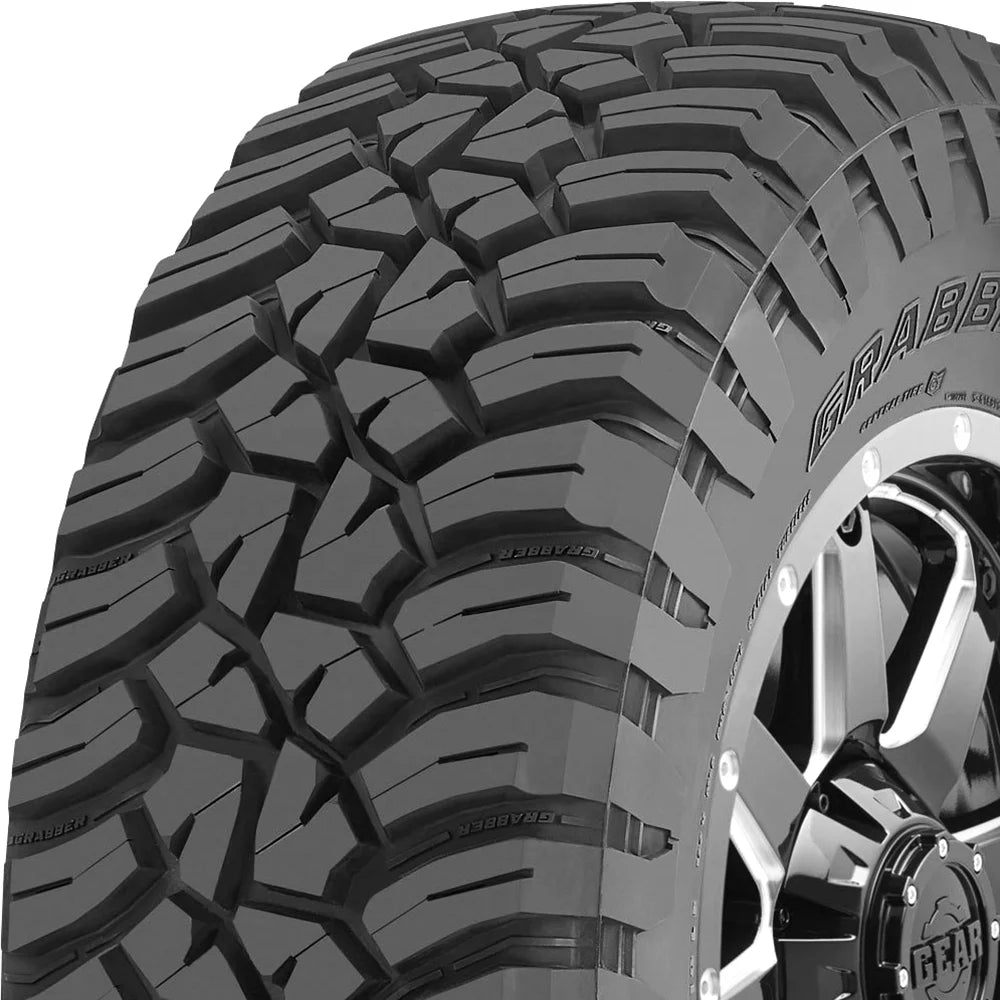 33X12.50R18 All Season Tire R696918