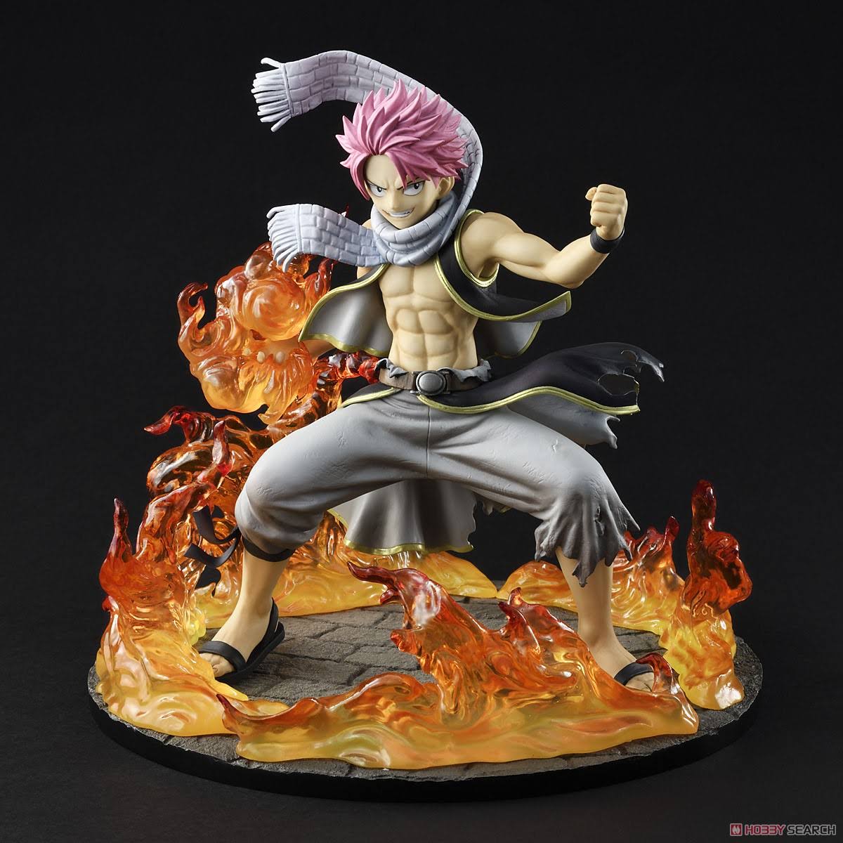 1/8 Scale Figure R4016