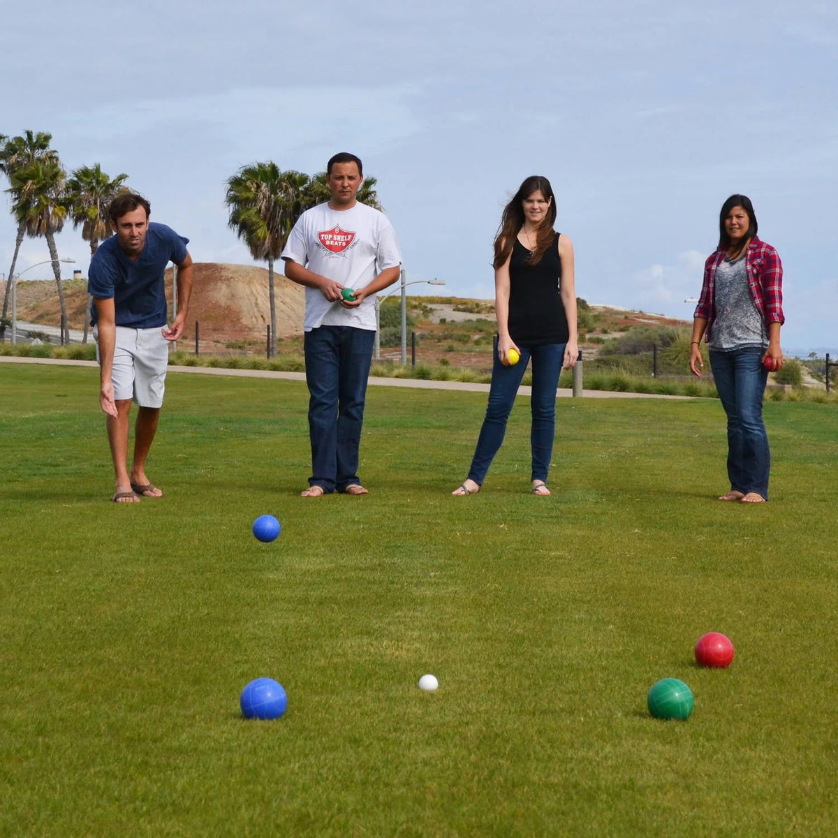 90mm Bocce Set with 8 Balls, Pallino, Case and Measuring Rope F382